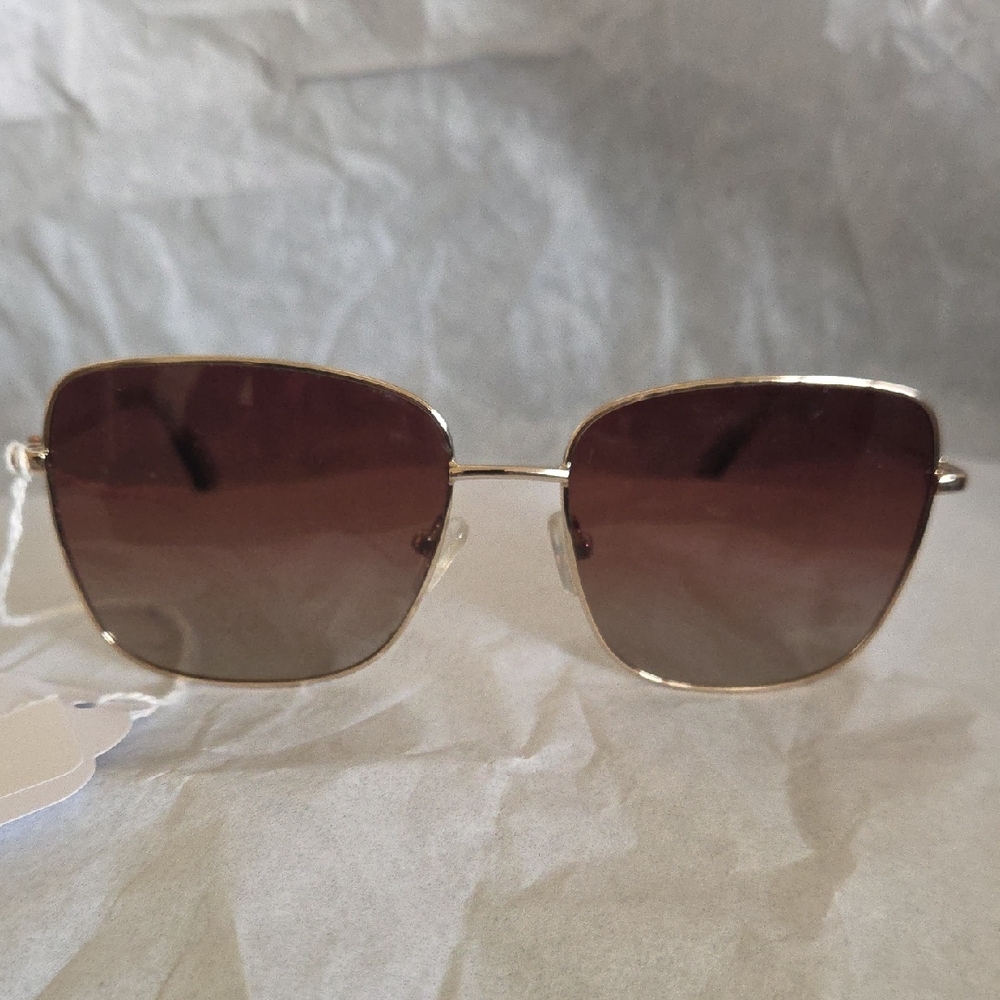 Derek Lam Sunglasses - Picture 3 of 11